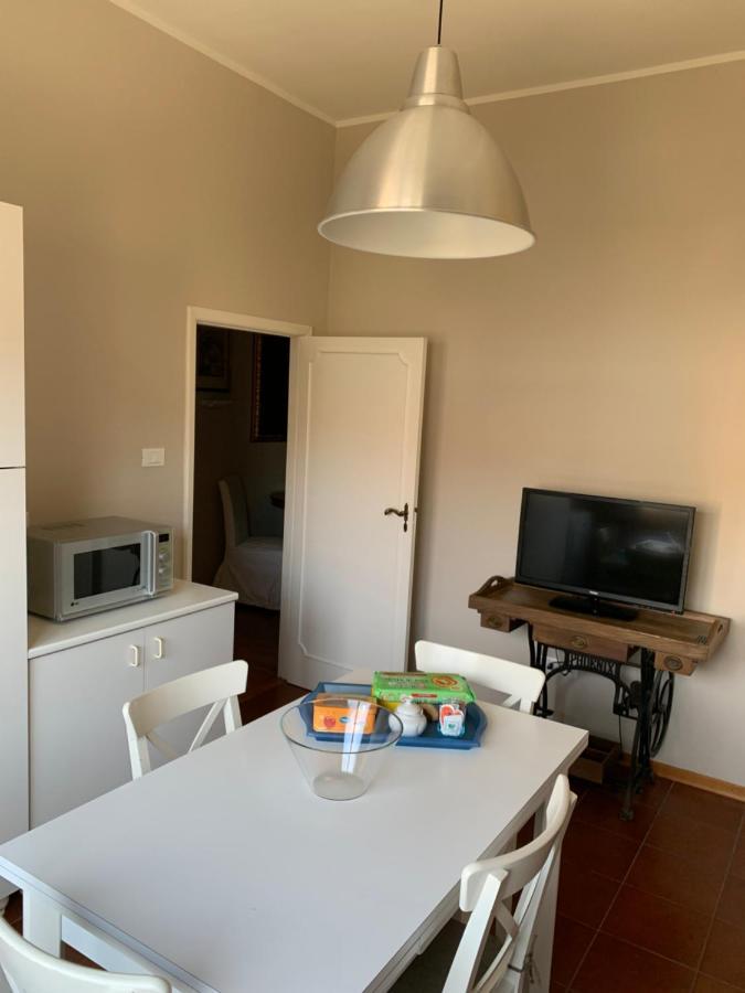 Golden Ravenna- Large Appartment In Center Exterior photo